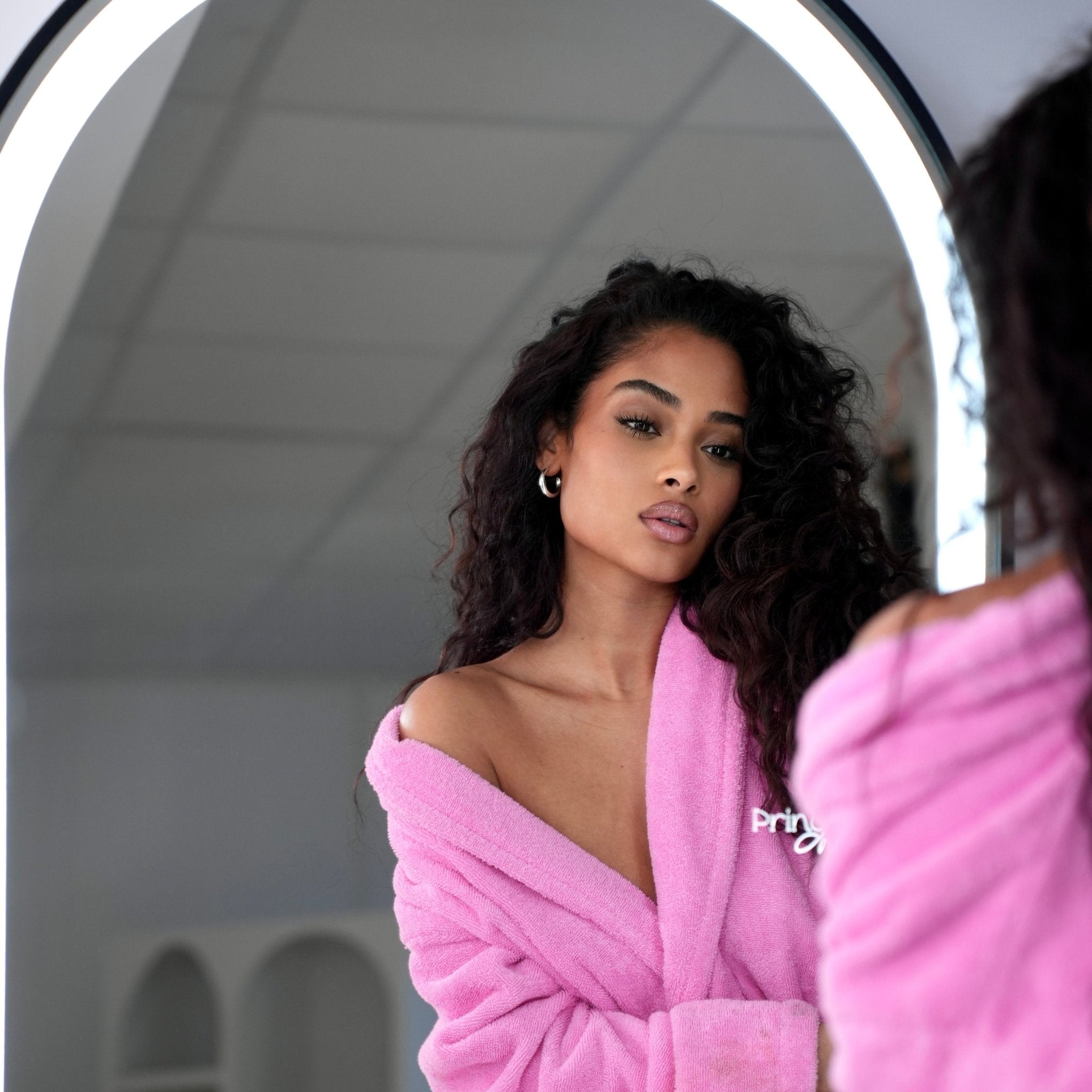 Miroir Adapté Pleine Longueur | Format Vertical et Cadre Fin